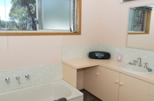 BATHROOM2202152857